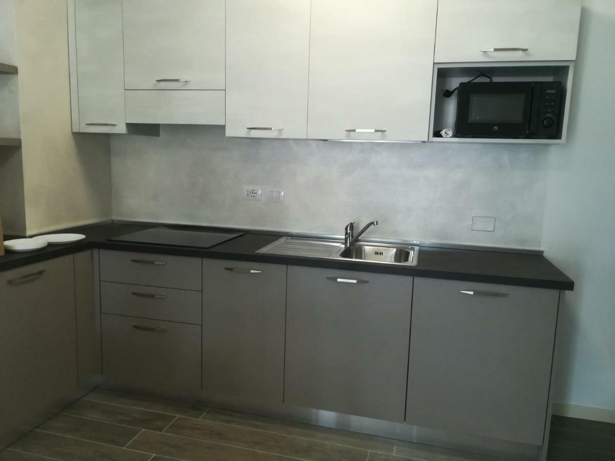Corte Fasanella - Apartment Lilla Toscolano Maderno Buitenkant foto
