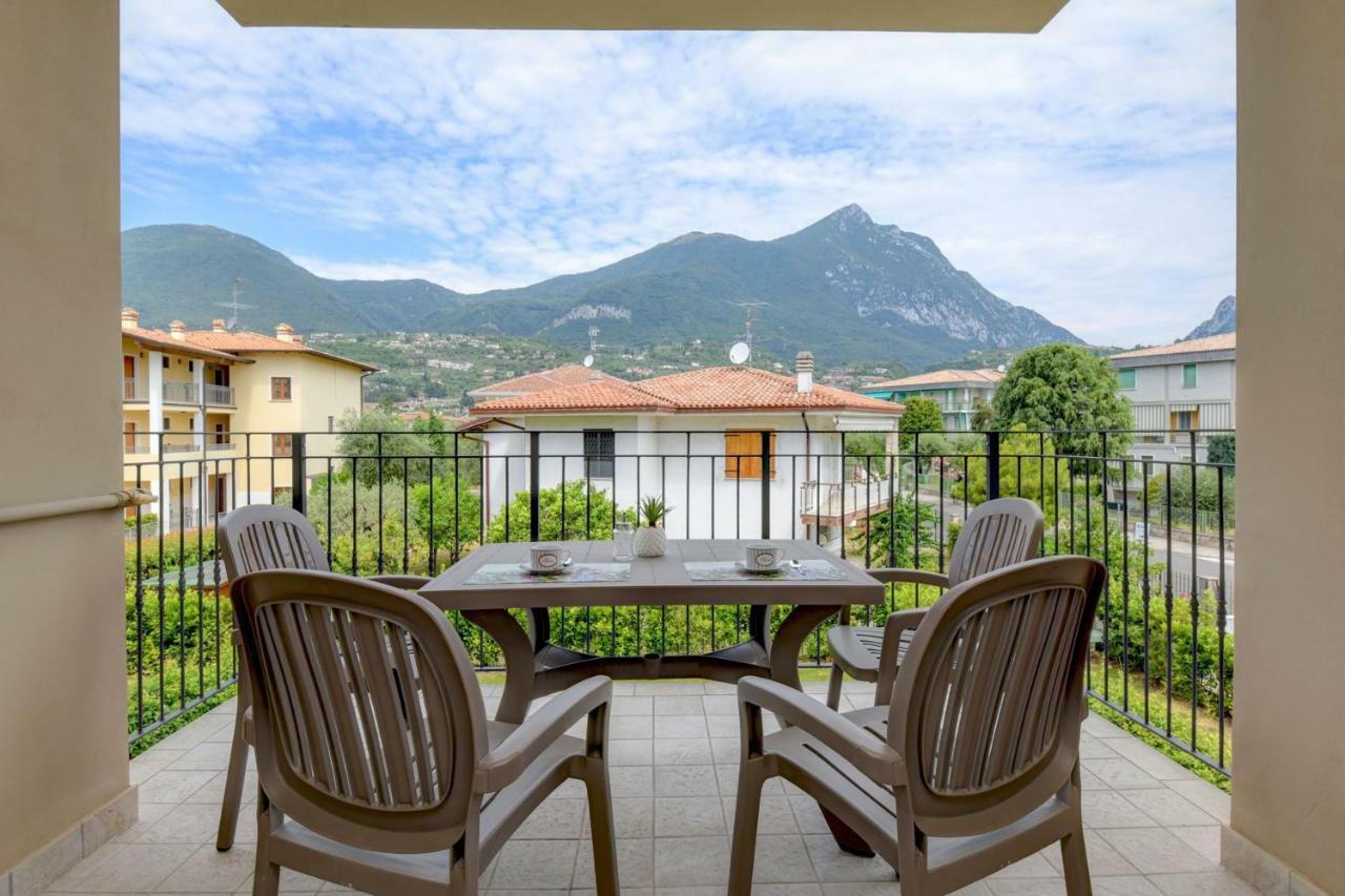 Corte Fasanella - Apartment Lilla Toscolano Maderno Buitenkant foto