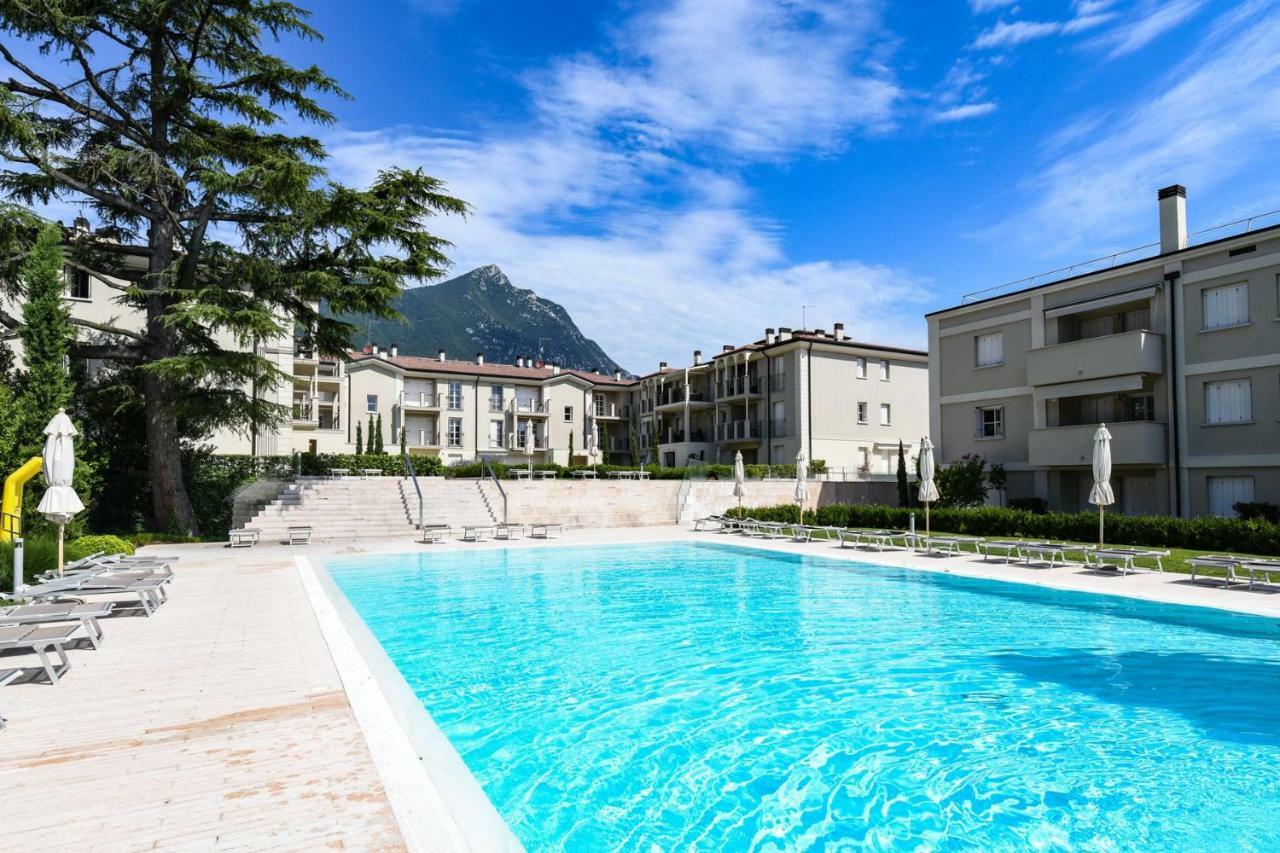 Corte Fasanella - Apartment Lilla Toscolano Maderno Buitenkant foto